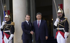 Си Цзиньпин и Эммануэль Макрон