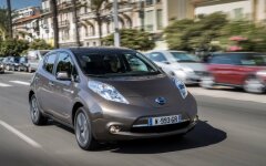 nissan-leaf-otmetil-pyatiletie-14