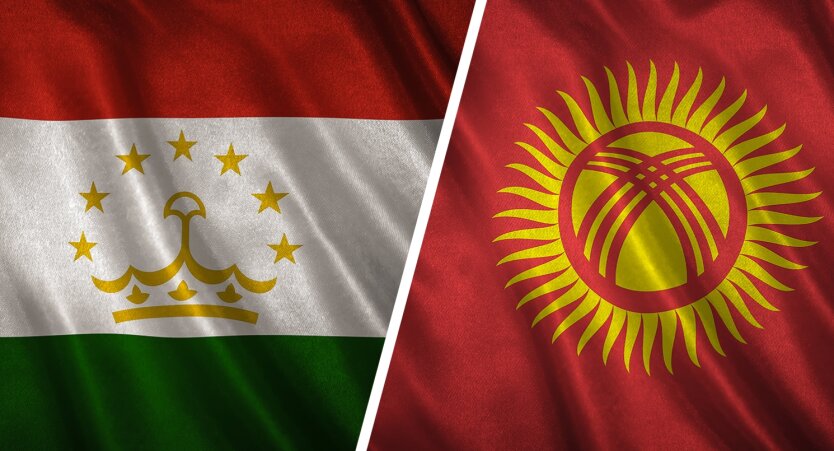 Киргизия и Таджикистан, флаги