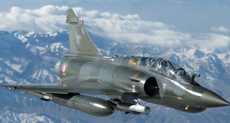 ВВС Франции_Истребитель-бомбардировщик Mirage 2000D