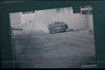 Под Мариуполем уничтожены вражеские БТР и МБП, убиты 17 спецназовцев ГРУ РФ: видео