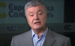Журналист назвал две причины, почему Порошенко не сдвинет Зеленского