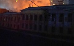 В Харькове горит здание областной прокуратуры