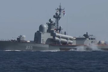 Войска Путина заблокировали морские подходы к Крыму