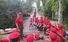 Під Маріуполем окупанти організували "дитячий табір"