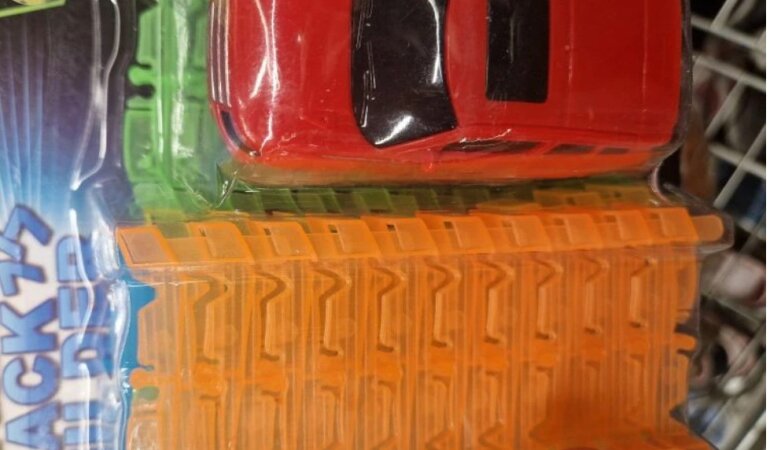 Детские игрушки в магазинах