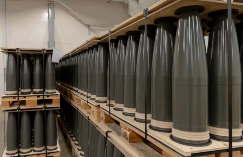 Первые десятки тысяч 155-миллиметровых боеприпасов будут поставлены в июне