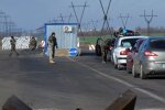 Перевірка водіїв на блокпостах