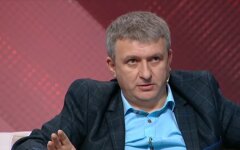 политолог Юрий Романенко