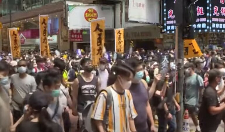 Китай принял неоднозначный закон о нацбезопасности Гонконга