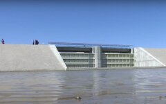 Подача воды в Крым