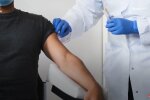 Вакцинация, коронавирус в Украине, бустерная доза
