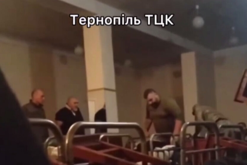 В военкомате Тернополя избили мобилизованного: открыто уголовное производство