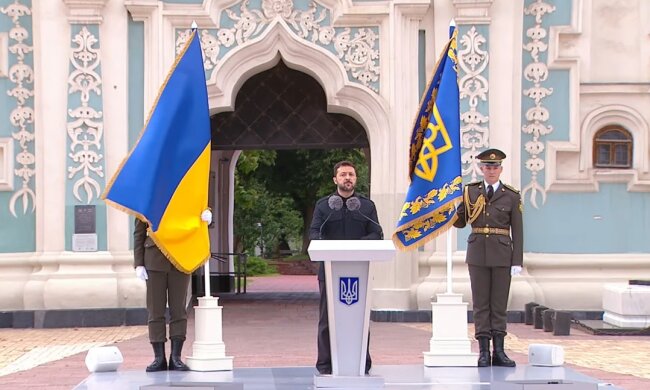 Зеленский поздравил украинцев с Днем Конституции и назвал главную цель государства