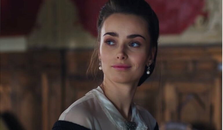 Ксения Мишина, Александр Эллерт, Сериал "Крепостная", Шоу "Холостячка"