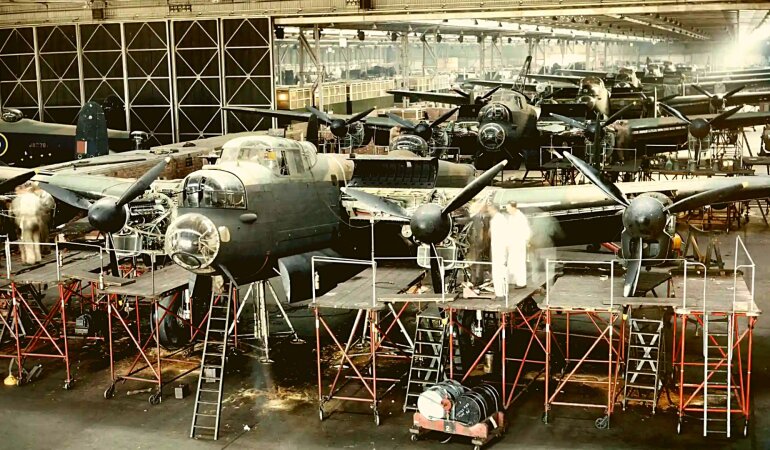Британский авиазавод, 1943 год