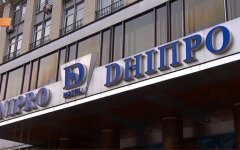 Отель "Днепр", "Слуга народа", Олег Бойко