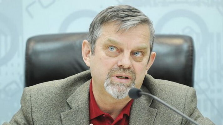Виктор Небоженко