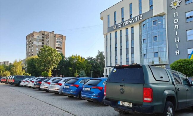 Поліцейські авто від Естонії