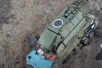 Разбитая техника оккупантов, вторжение россии в Украину