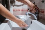 Якість води / Фото: Віталій Носач, РБК-Україна