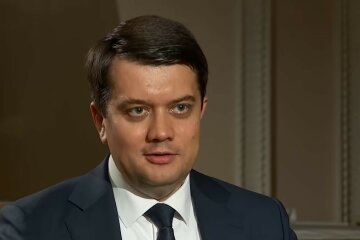 Дмитрий Разумков, внеочередное заседание Рады, налогообложение и фискальная политика в Украине