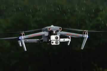 Дрон Autel EVO Max 4T