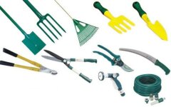 Сучкорез и другие садовые инструменты помогут легче ухаживать за садом и участком
