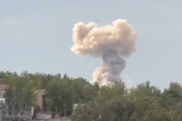 З'явилося відео моменту "прильоту" у Донецьку: подробиці