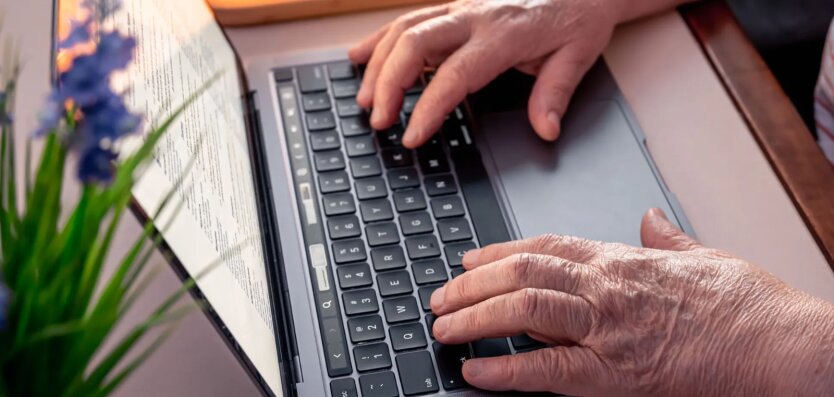 Страховой стаж в Украине / Фото: Freepik