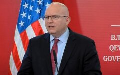 Филип Рикер, США, Украина