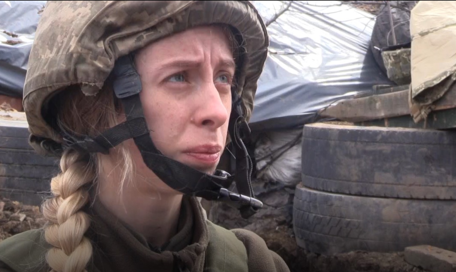 Военный журналист девушка