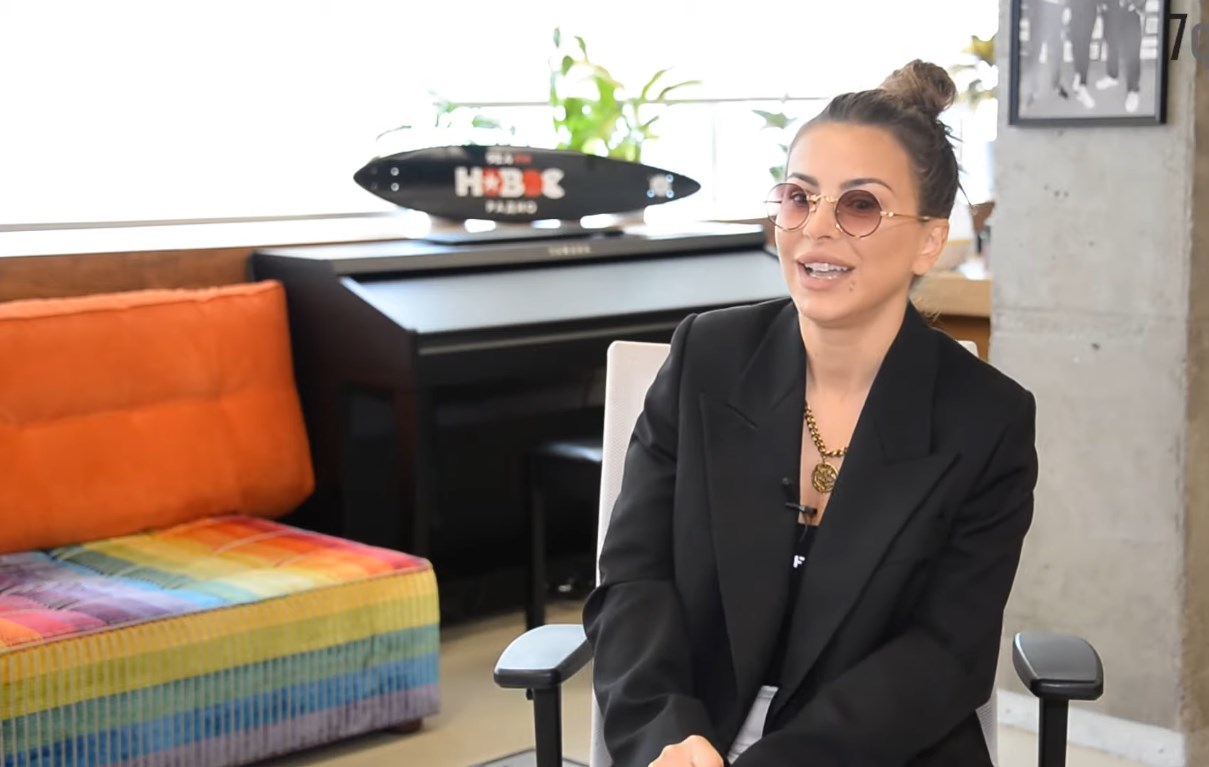 Ани Лорак рассказала, балует ли ее бывший муж Мурат