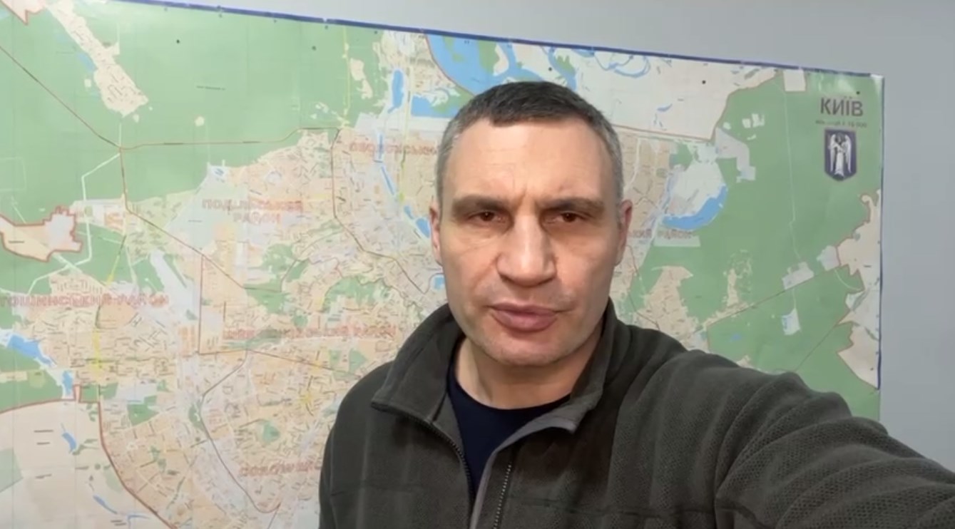 "Запасайтеся їжею та водою": Київ готується до складної зими, - Кличко