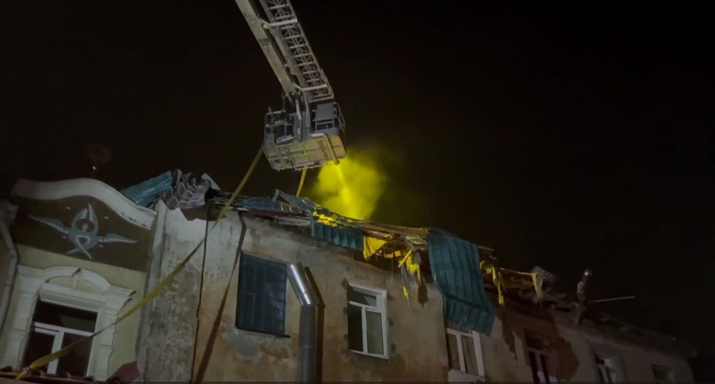 Новости украины 21.03 24. Взрыв здания. Пожар в здании. Взрыв дома. Пожар фото.